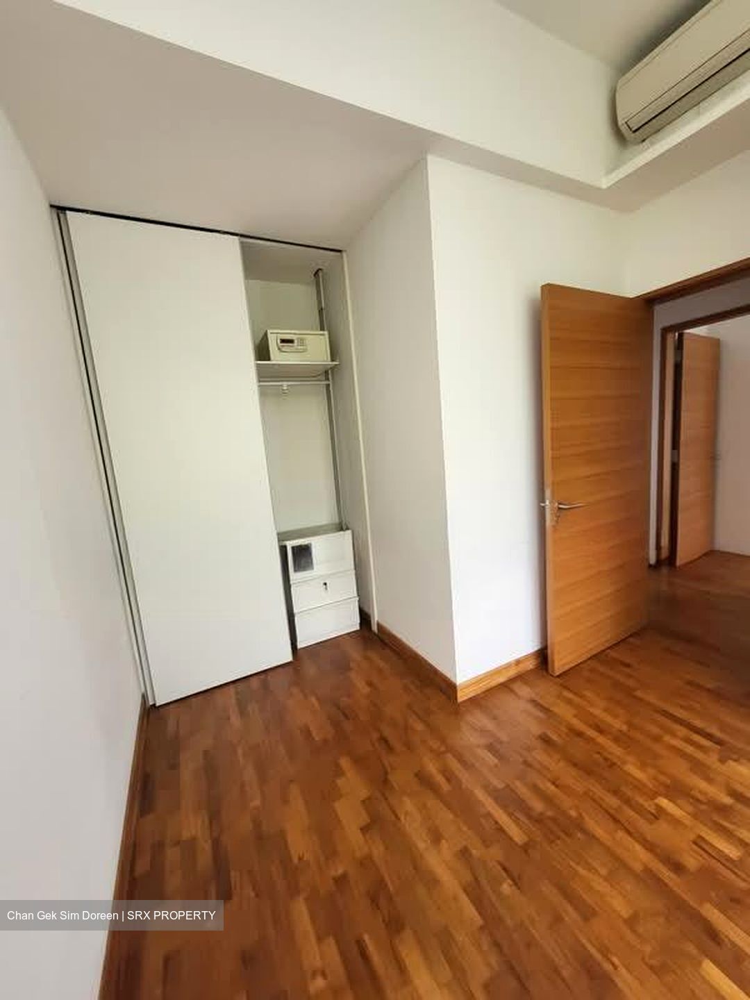 Woodhaven (D25), Condominium #557219811